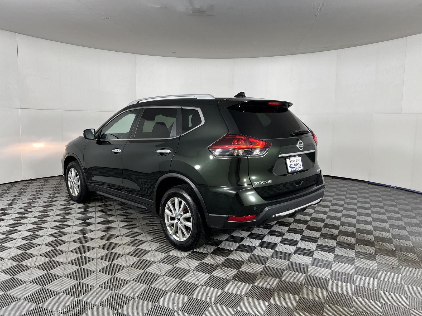 2020 Nissan Rogue SV