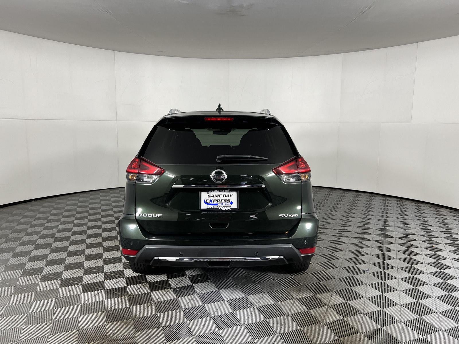 2020 Nissan Rogue SV