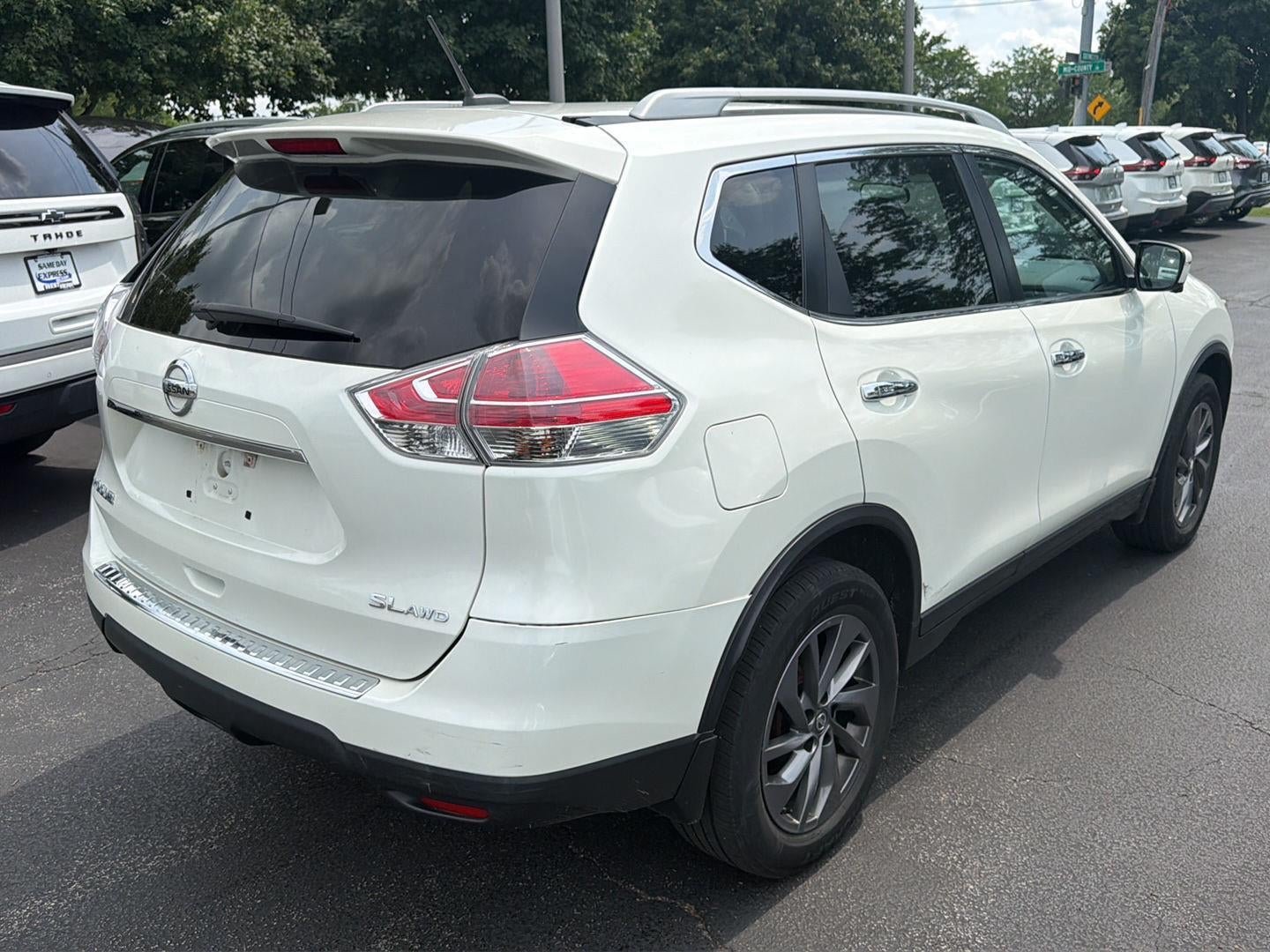 2016 Nissan Rogue SL