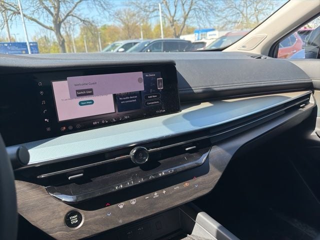 2025 Nissan Murano SL