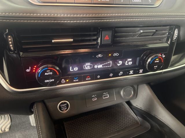 2022 Nissan Rogue SL