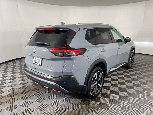 2022 Nissan Rogue SL