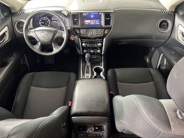 2018 Nissan Pathfinder SV