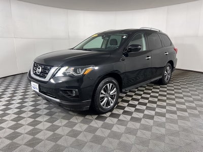 2018 Nissan Pathfinder SV