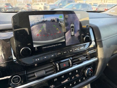 2022 Nissan Pathfinder Platinum