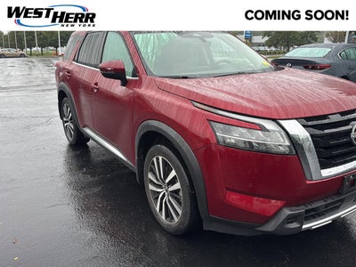 2024 Nissan Pathfinder Platinum