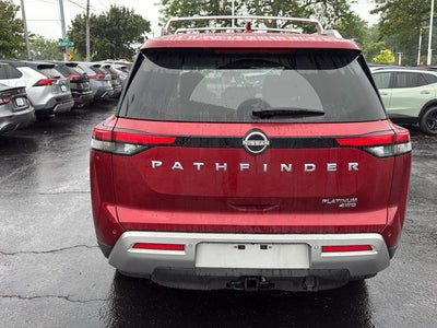 2024 Nissan Pathfinder Platinum