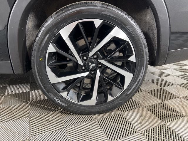 2024 Mitsubishi Outlander SE Black Edition
