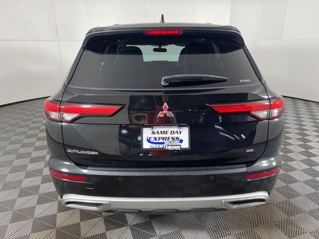 2024 Mitsubishi Outlander SE Black Edition