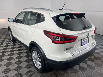 2022 Nissan Rogue Sport SV