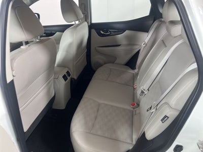 2022 Nissan Rogue Sport SV