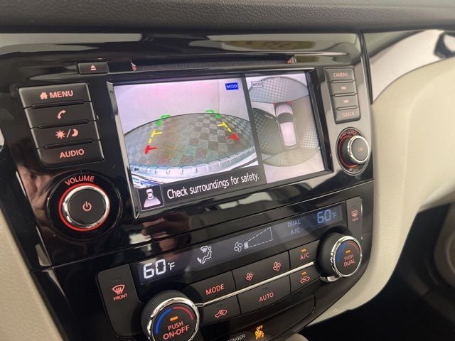 2022 Nissan Rogue Sport SV