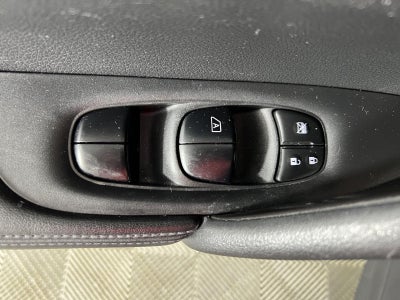 2018 Nissan Rogue Base
