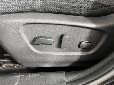 2018 Nissan Rogue Base