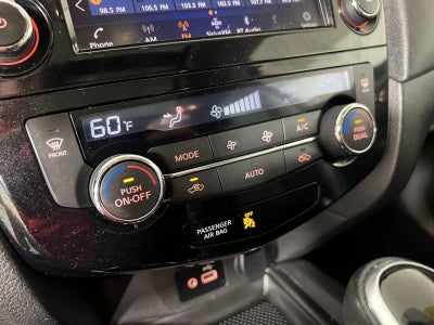 2018 Nissan Rogue Base