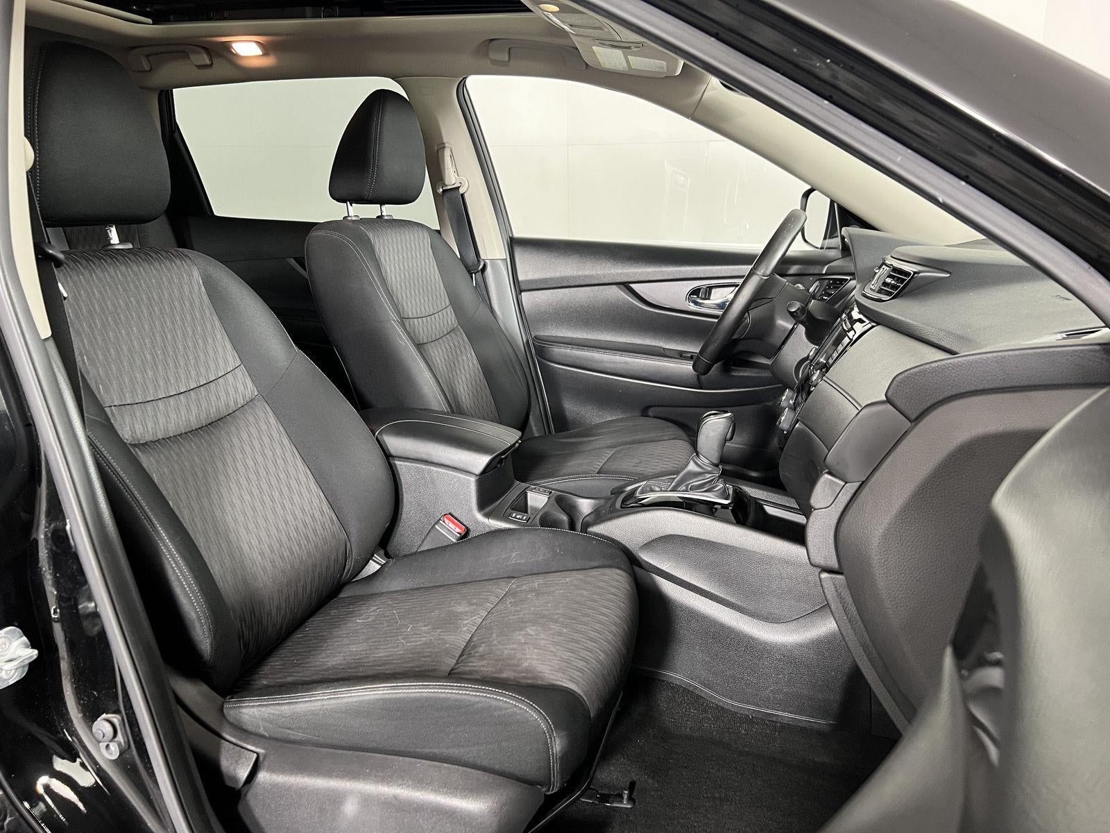 2018 Nissan Rogue Base