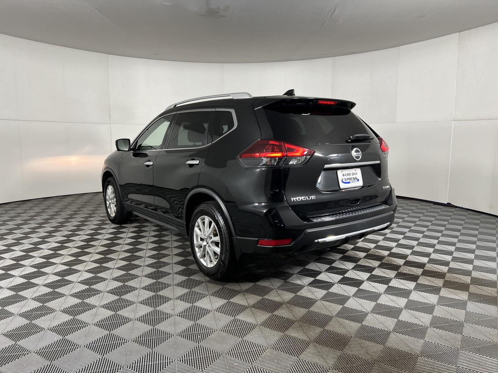 2018 Nissan Rogue Base
