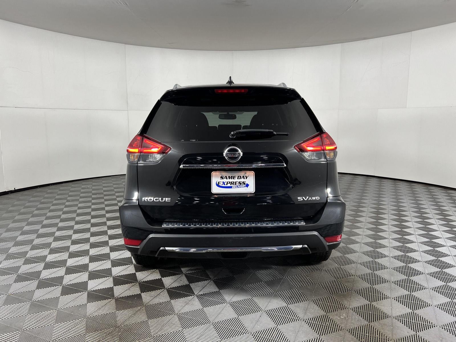 2018 Nissan Rogue Base