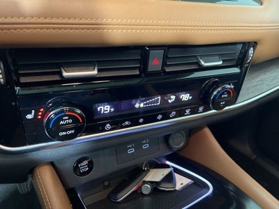 2024 Nissan Rogue Platinum