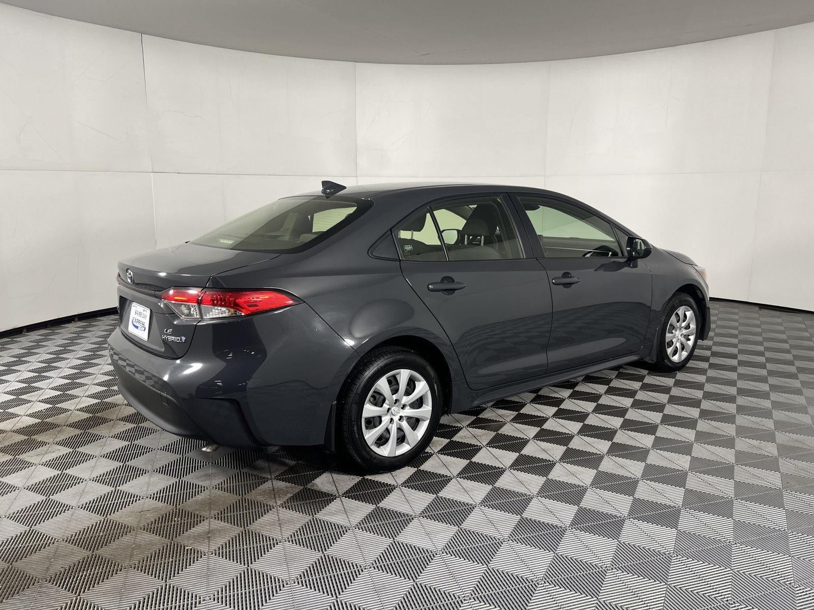 2024 Toyota Corolla Hybrid LE
