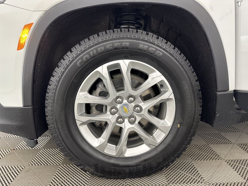 2022 Chevrolet Traverse LS