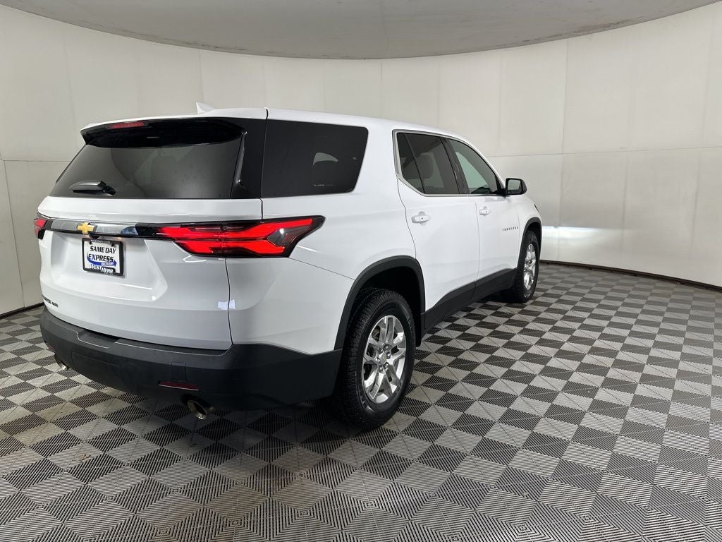 2022 Chevrolet Traverse LS
