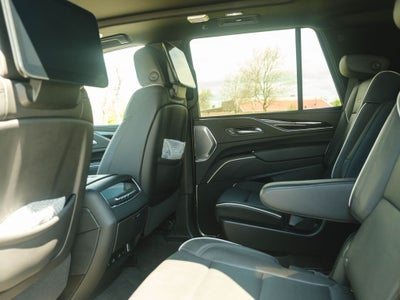 2024 Cadillac Escalade Sport