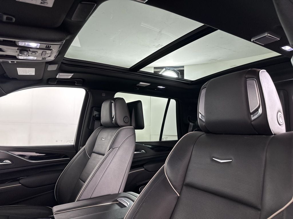 2024 Cadillac Escalade Sport