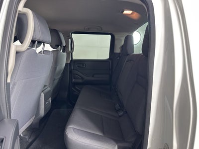 2022 Nissan Frontier S