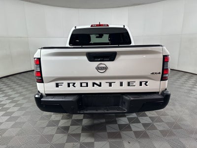 2022 Nissan Frontier S
