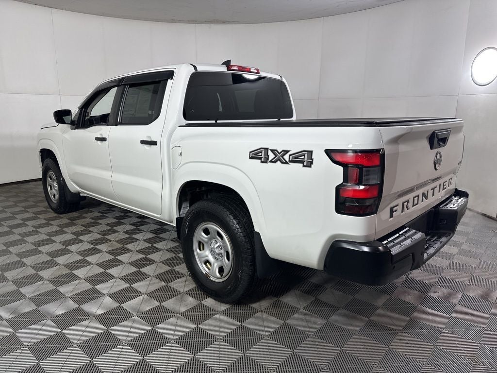 2022 Nissan Frontier S