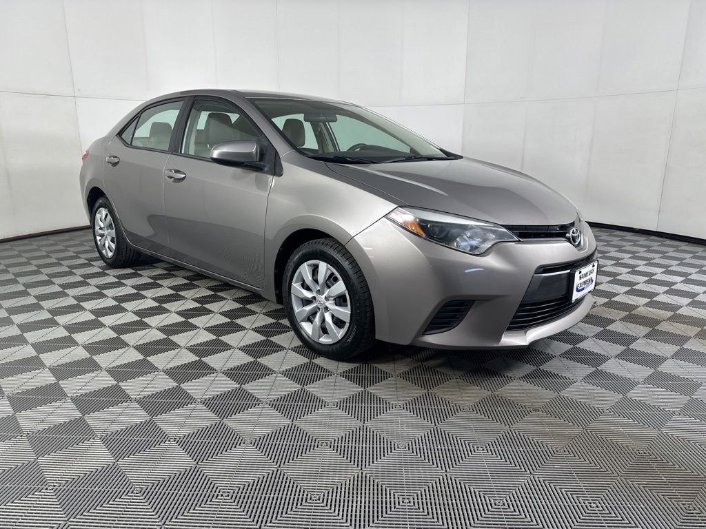 2015 Toyota Corolla LE