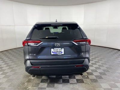 2023 Toyota RAV4 LE