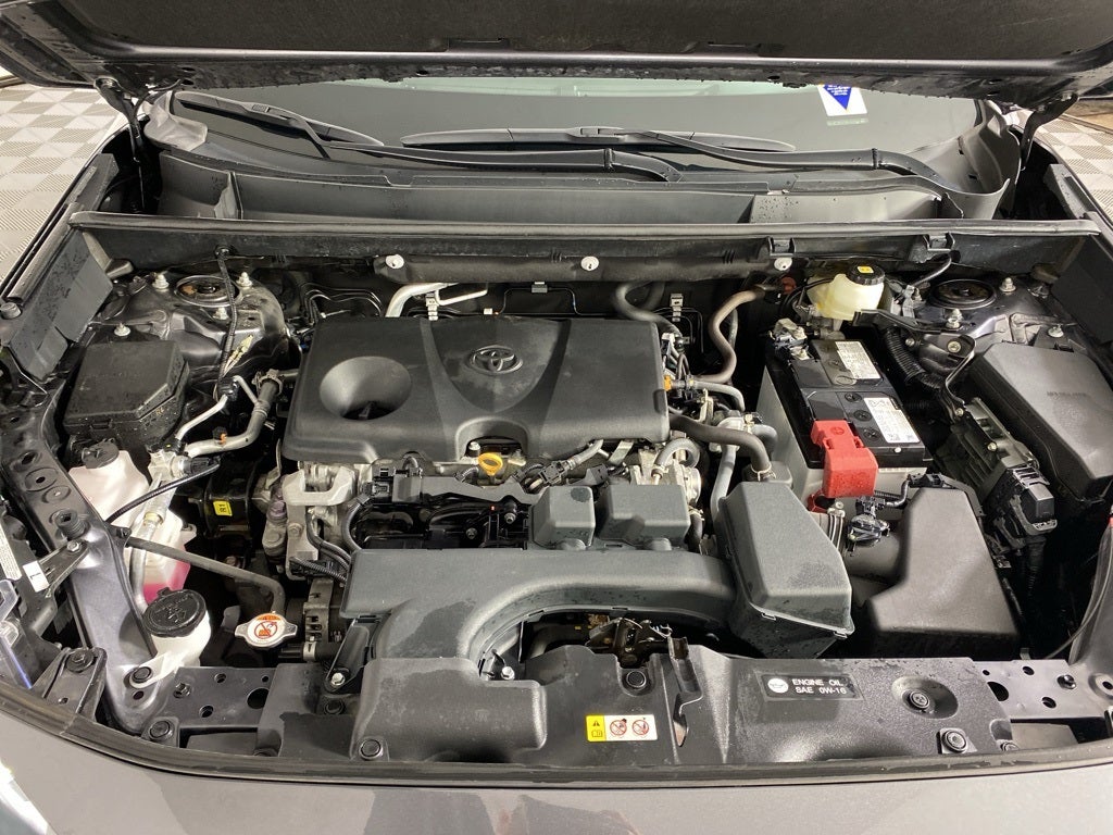 2022 Toyota RAV4 XLE