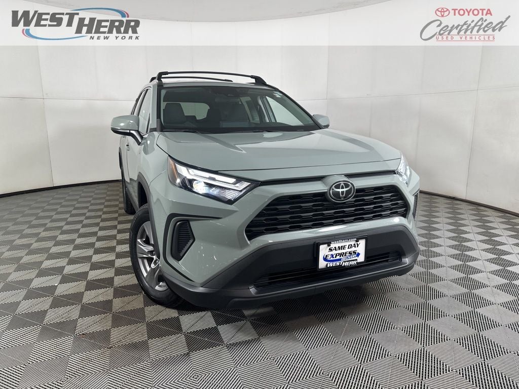2023 Toyota RAV4 XLE