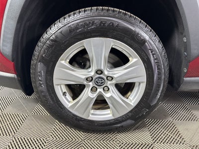 2020 Toyota RAV4 XLE