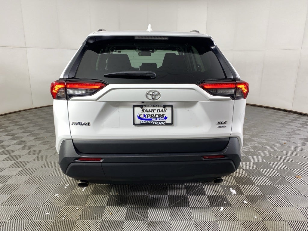 2024 Toyota RAV4 XLE