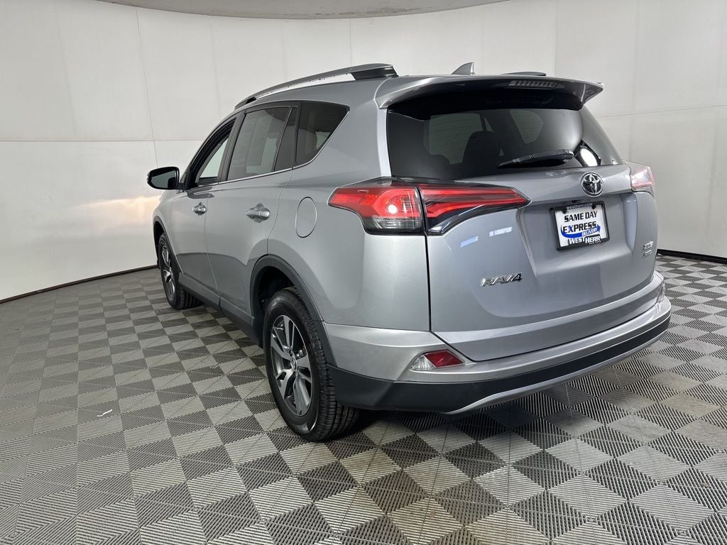 2018 Toyota RAV4 XLE