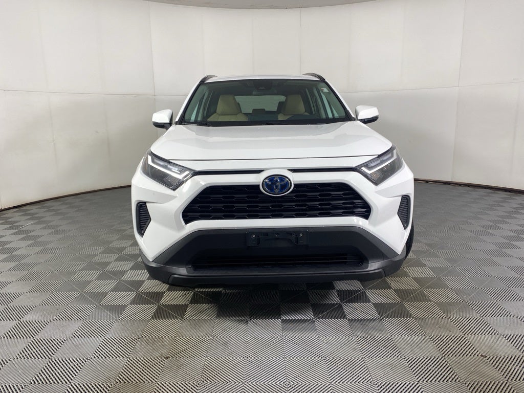 2022 Toyota RAV4 Hybrid XLE