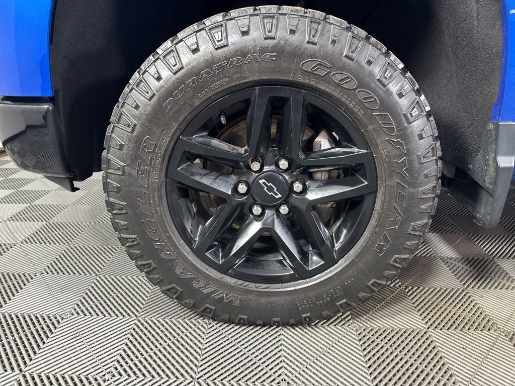 2022 Chevrolet Silverado 1500 Custom Trail Boss