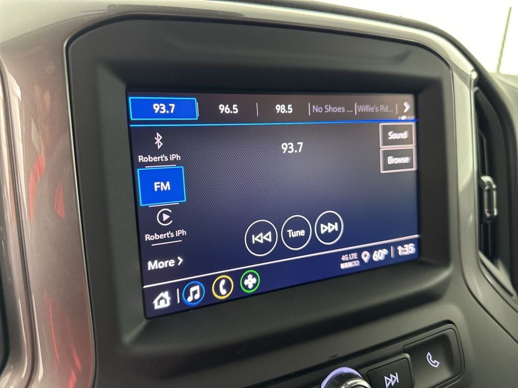 2022 Chevrolet Silverado 1500 Custom Trail Boss