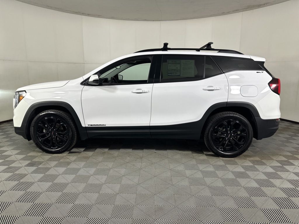 2022 GMC Terrain SLT