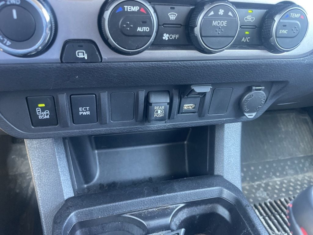 2023 Toyota Tacoma SR5 V6