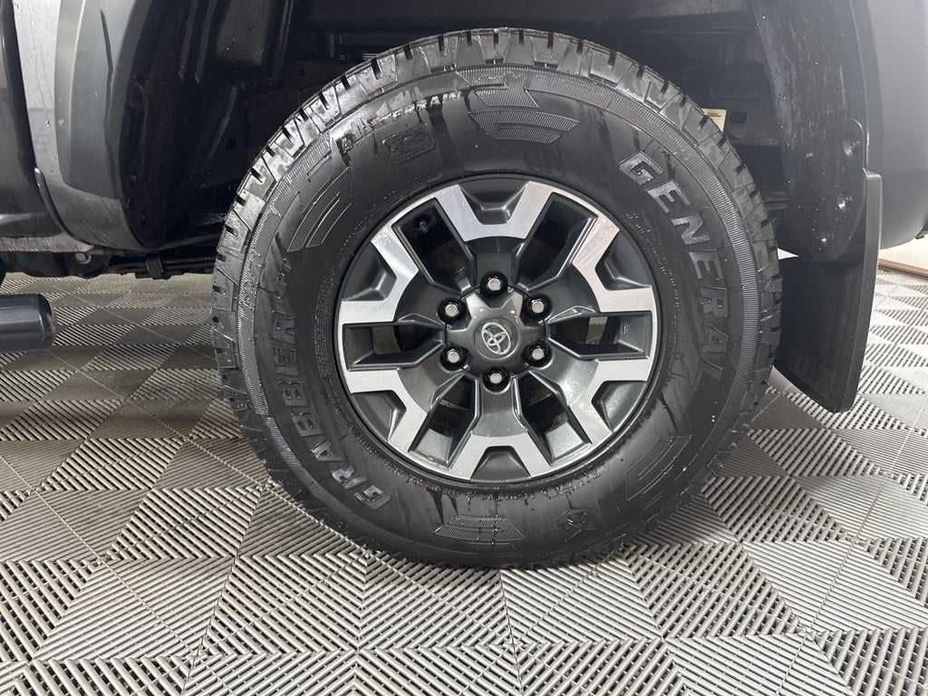 2021 Toyota Tacoma TRD Off-Road V6