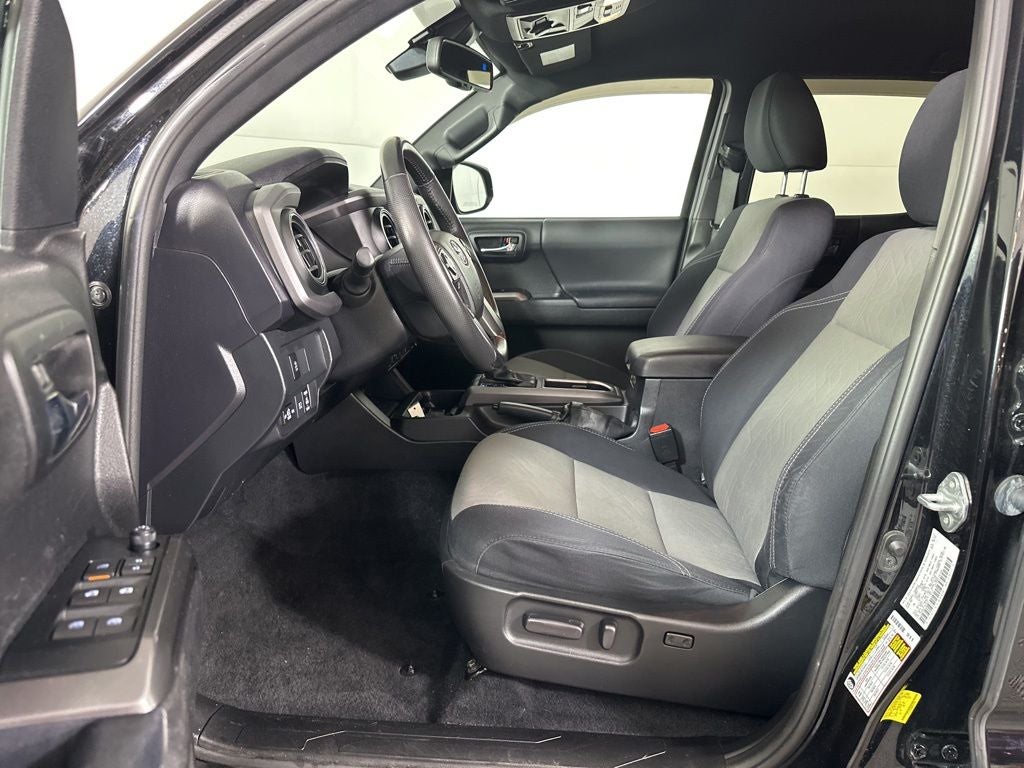 2021 Toyota Tacoma TRD Off-Road V6
