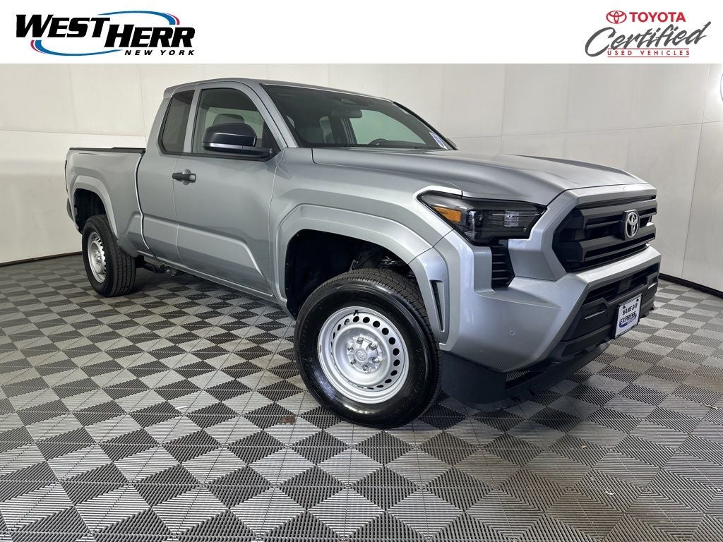 2025 Toyota Tacoma SR