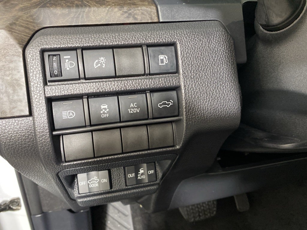 2024 Toyota Tacoma Hybrid Limited