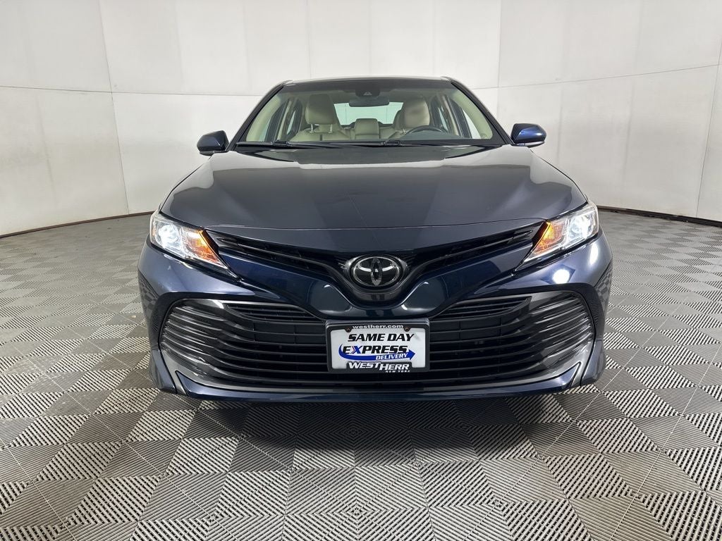 2018 Toyota Camry LE