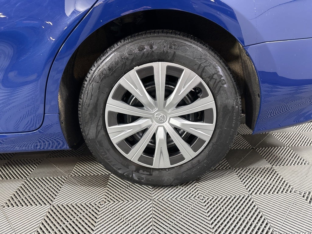 2023 Toyota Camry Hybrid LE