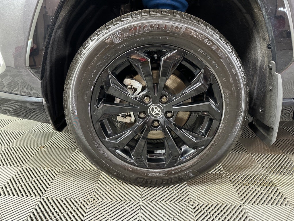 2025 Toyota RAV4 Hybrid XSE